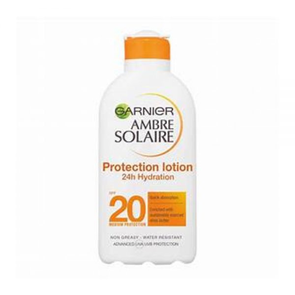 Garnier Ambre Solaire Ultra-Hydrating Sun Cream SPF20 200ml